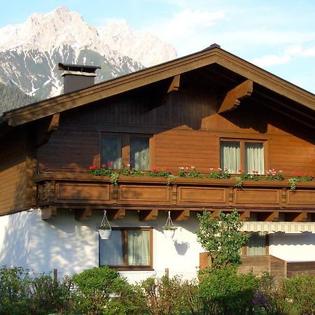 Appartement Popelka Saalfelden ภายนอก รูปภาพ