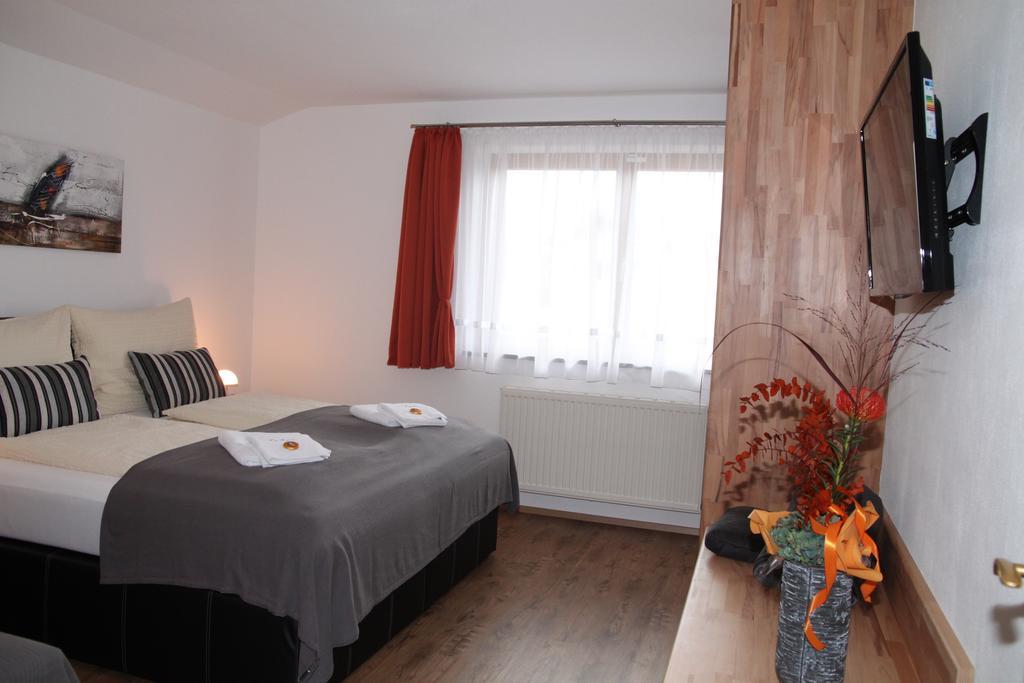 Appartement Popelka Saalfelden ภายนอก รูปภาพ